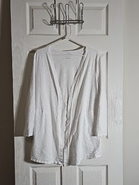 Chicos The Ultimate Tee White Long Sleeve Cardigan Pockets Cotton Modal Size M